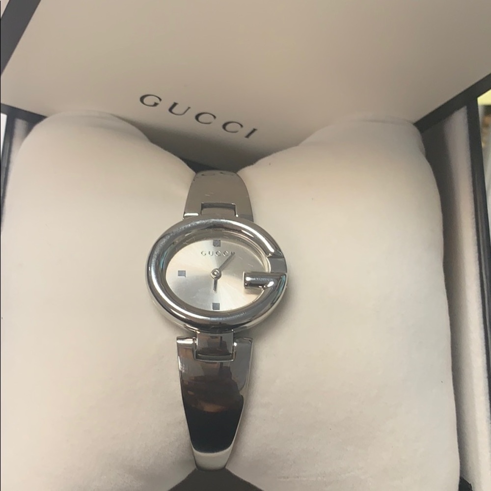 Gucci Ssima Women’s watch